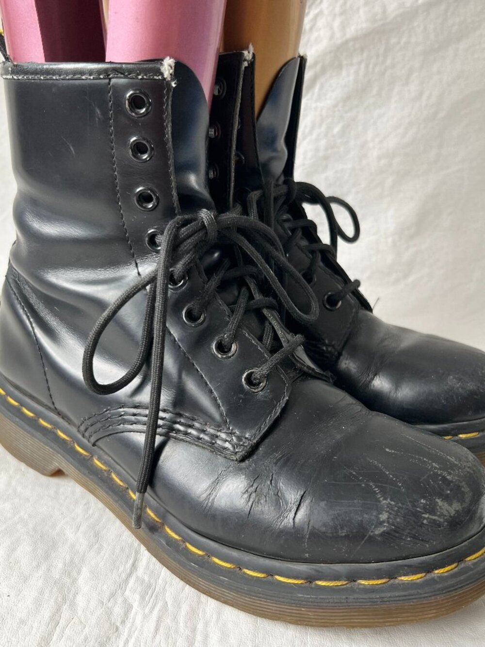 Dr Martens boots 1460 W smooth black leather womens 7 lace up combat docs